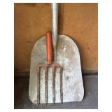 Scoop and Potato fork. Heads only