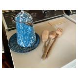Enamel kettle, plates and primitives