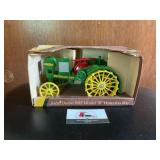 John Deere 1915 Model R Waterloo boy tractor
