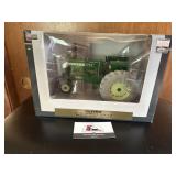 1/16 Oliver 1750 tractor