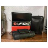 Simmons compact binoculars