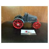 1/16 scale international kerosene tractor