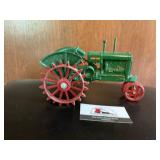 1/16 Row crop tractor