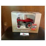 1/16 Massey Ferguson diesel tractor