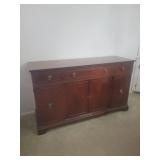 Wooden buffett