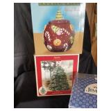 Assorted cookie jars