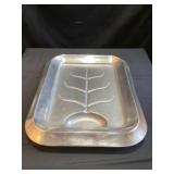 Aluminum meat platter