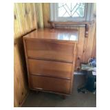 3- drawer cabinet