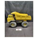 Tonka dump truck - metal