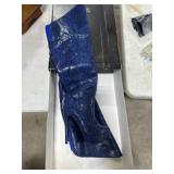 Womenï¿½s thigh high size 7 boots