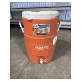 Igloo drink cooler