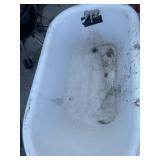 Cast-iron tub