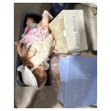Tote of dolls