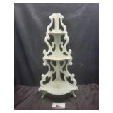 Corner hanging shelf