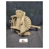 Vintage cast iron hand crank corn sheller