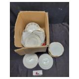 Porcelain plates