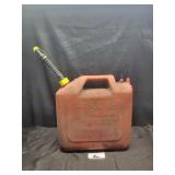 6 gallon gas can