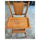 Wooden hi chair