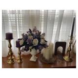 Assorted decor