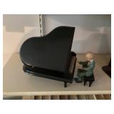 Piano man decor