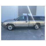 1998 GMC Sonoma truck