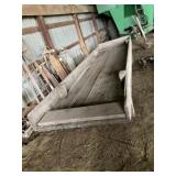 Feed bunk or raised garden bed 16 foot long 4