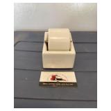 Sengbusch ideal porcelain envelope moistening