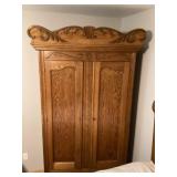 Antique oak wardrobe
