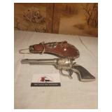 Buck'n Bronc toy cap gun & holster