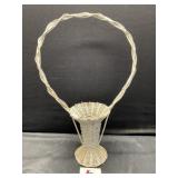 White wicker planter
