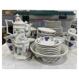 Iroquois Henry Ford Museum dishes