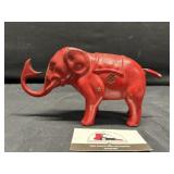 Gar-ru cast elephant Bank