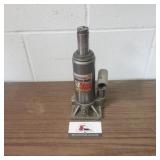 Pittsburgh 4ton Bottle Jack
