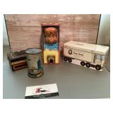 Tin coin banks