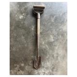 Custom Trapping shovel