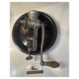 Climax grinder