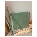 Paper cutter