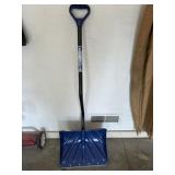 Artic Blast Snow Shovel