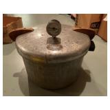 Pressure canner