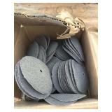 Abrasive sanding disc