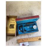 Central universal dial test indicator set