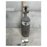 Gas tank