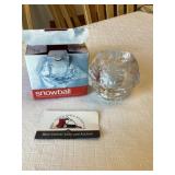 Kosta  Boda snowball candle holder