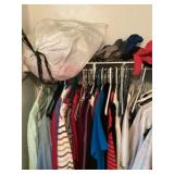 Contents of entire walk-in closet mostly womenï¿½s