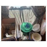 Miscellaneous kitchenware