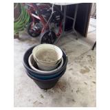 Flower pots