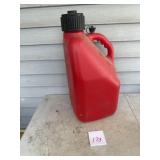 5 1/2 gallon gas can