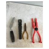 pliers