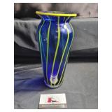 Glass vase