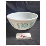 Pyrex mixing bowl